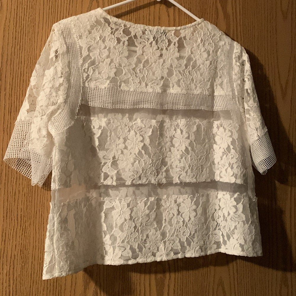 Vetty Lace Panel Blouse NWT - Picture 2 of 8